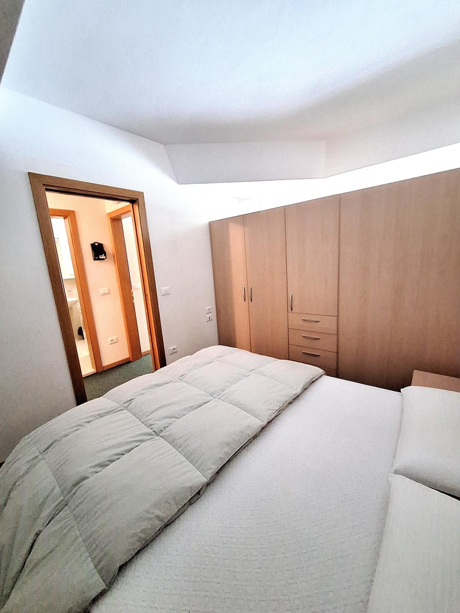 Residence Albarè - Appartamenti Vacanze Casa Marilleva Extérieur photo